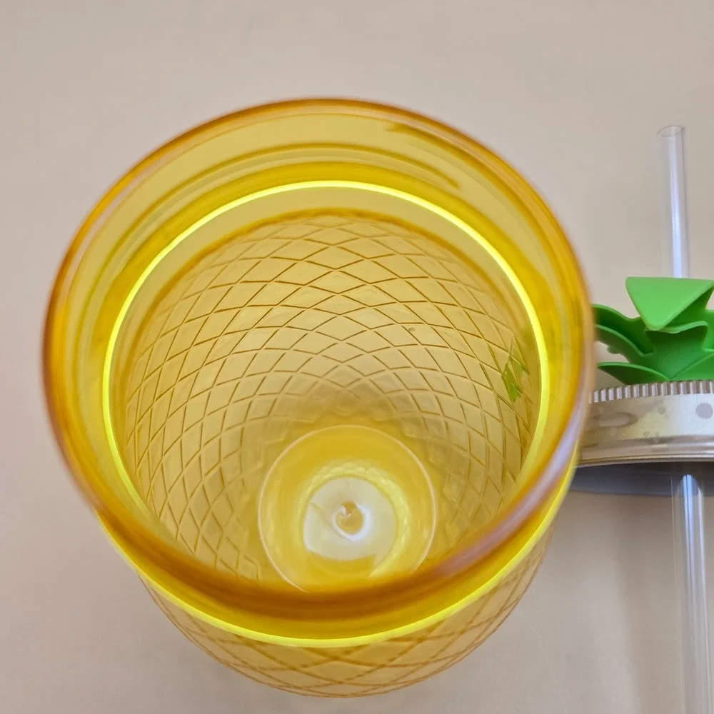 Pineapple Shaped Tumbler Yellow Plastic Mason‎ Jar Cup with Straw & Green Leaves